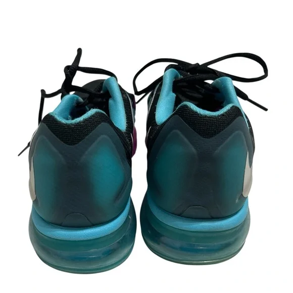 Nike Black and Blue Athletic Shoes with Air Max Cushioning - Picture 3 of 4